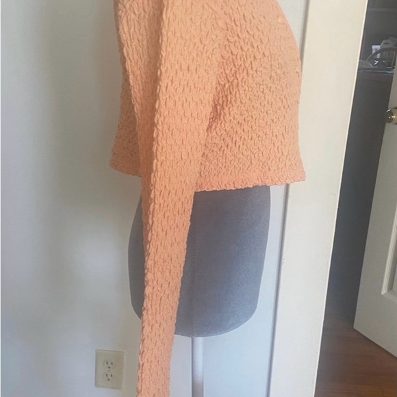 LE LIS rare little peach waffle knit cardigan.
Boutique brand-SzS NWT/WINTER ❄️ - Picture 5 of 8